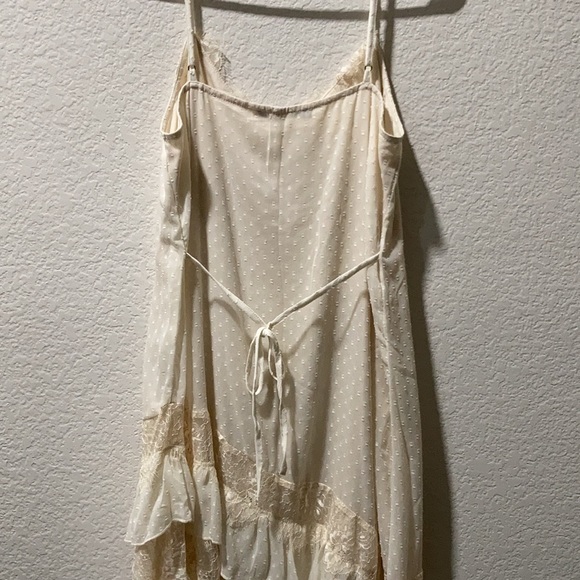 Cute Asymmetrical Dress - Size M - Picture 7 of 10